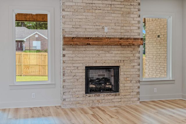 113 Red Wing Way, Haskell, AR 72015