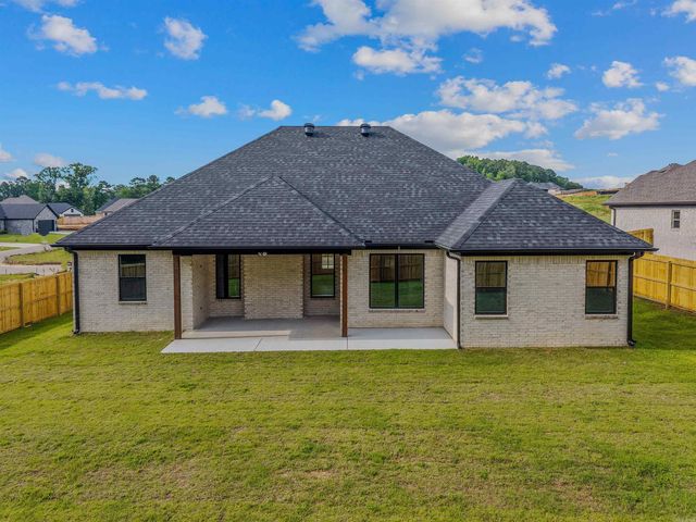 113 Red Wing Way, Haskell, AR 72015