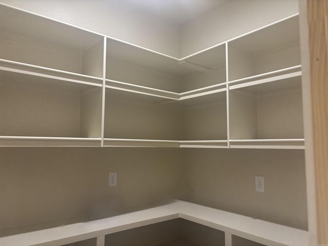 113 Red Wing Way, Haskell, AR 72015