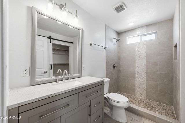 6644 S 6TH Avenue, Phoenix, AZ 85041