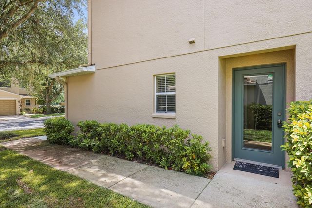2916 ROYAL TUSCAN LANE, Valrico, FL 33594