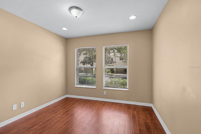 2916 ROYAL TUSCAN LANE, Valrico, FL 33594