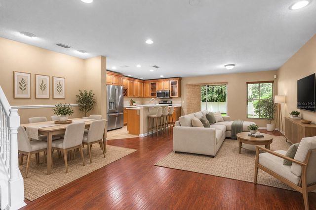 2916 ROYAL TUSCAN LANE, Valrico, FL 33594