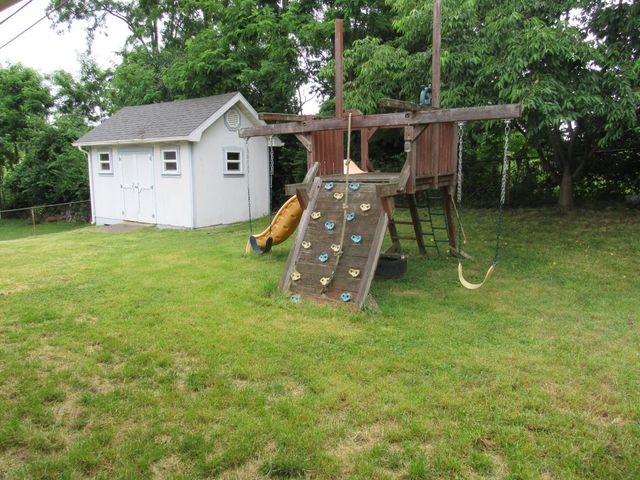30 Virginia Avenue, Winchester, KY 40391