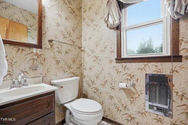 578 Blakley Drive, Kingsport, TN 37664