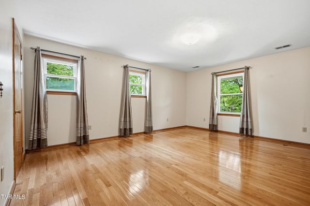 578 Blakley Drive, Kingsport, TN 37664