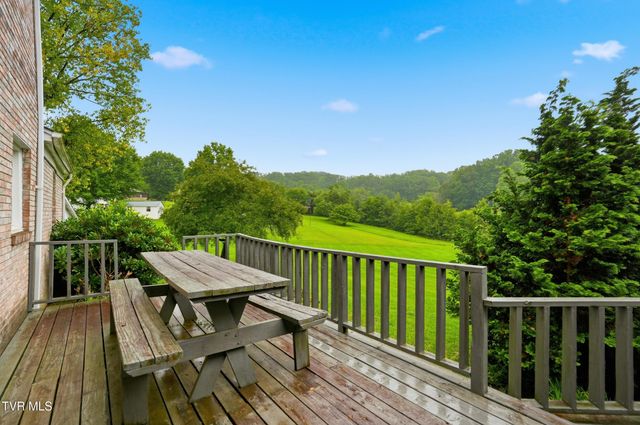578 Blakley Drive, Kingsport, TN 37664