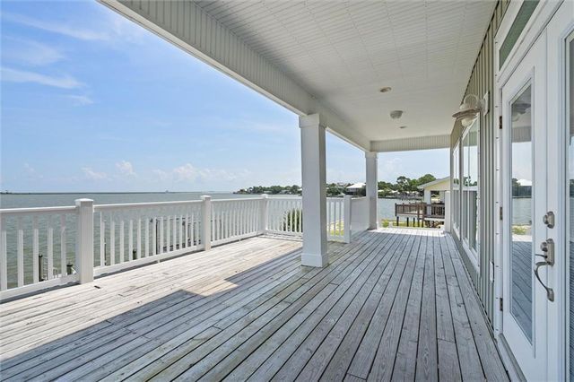 409 Carolyn Circle, Dauphin Island, AL 36528