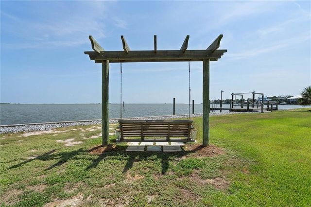 409 Carolyn Circle, Dauphin Island, AL 36528