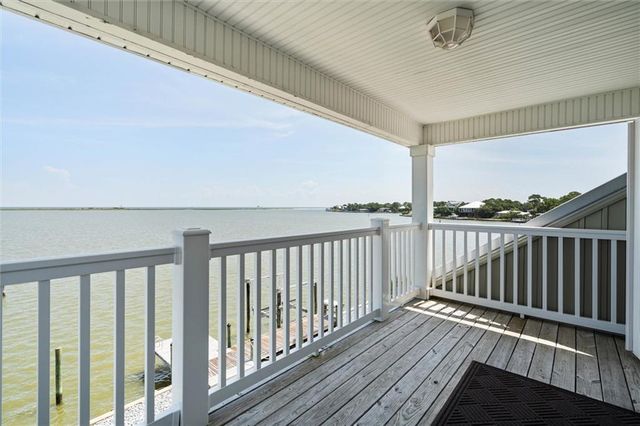 409 Carolyn Circle, Dauphin Island, AL 36528