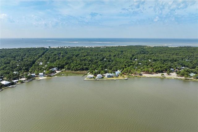 409 Carolyn Circle, Dauphin Island, AL 36528