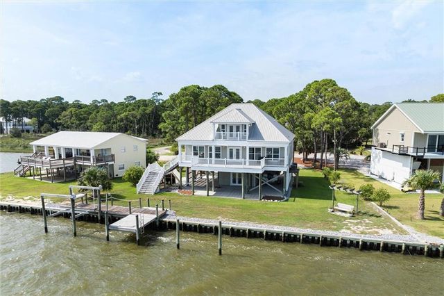 409 Carolyn Circle, Dauphin Island, AL 36528