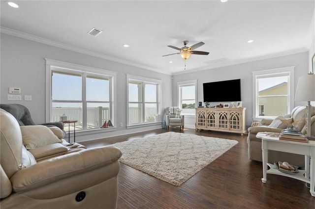 409 Carolyn Circle, Dauphin Island, AL 36528