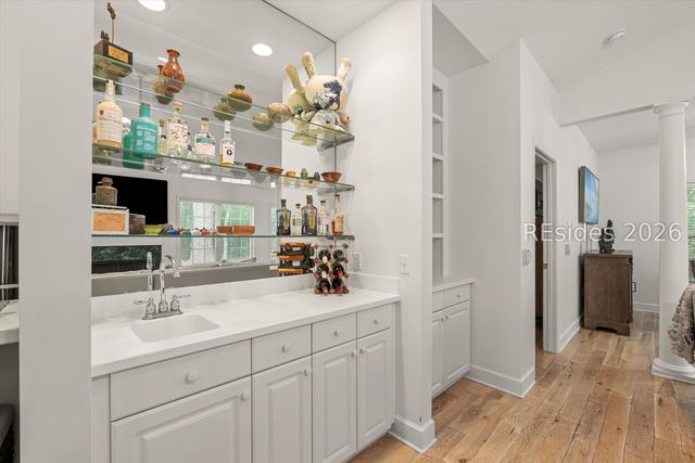 15 Indigo Run Dr Unit 5, Hilton Head Island, SC 29926