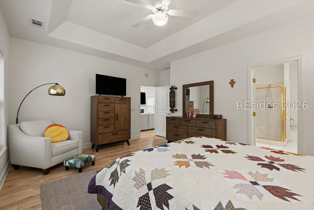 15 Indigo Run Dr Unit 5, Hilton Head Island, SC 29926