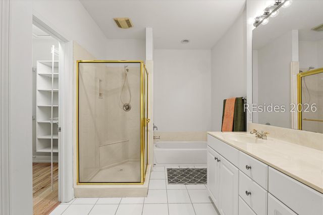 15 Indigo Run Dr Unit 5, Hilton Head Island, SC 29926