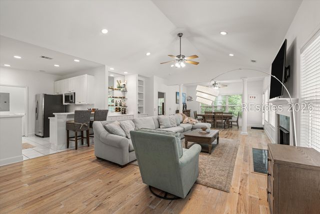 15 Indigo Run Dr Unit 5, Hilton Head Island, SC 29926