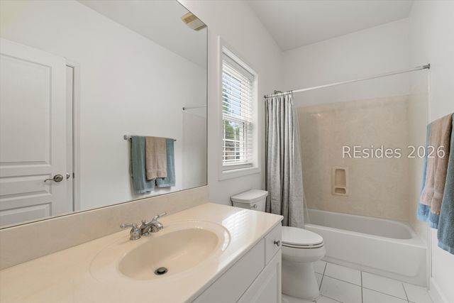 15 Indigo Run Dr Unit 5, Hilton Head Island, SC 29926