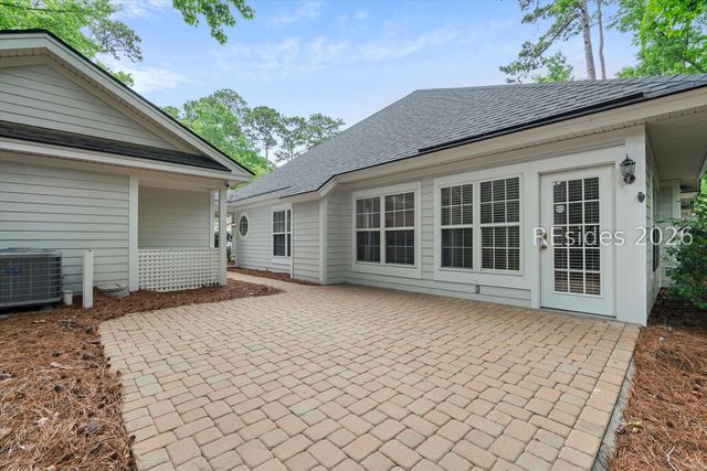 15 Indigo Run Dr Unit 5, Hilton Head Island, SC 29926