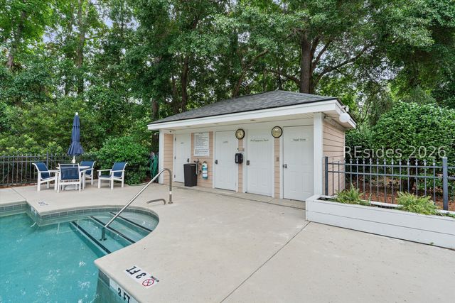15 Indigo Run Dr Unit 5, Hilton Head Island, SC 29926