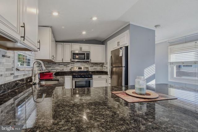 113 HERBERT CT, Bear, DE 19701