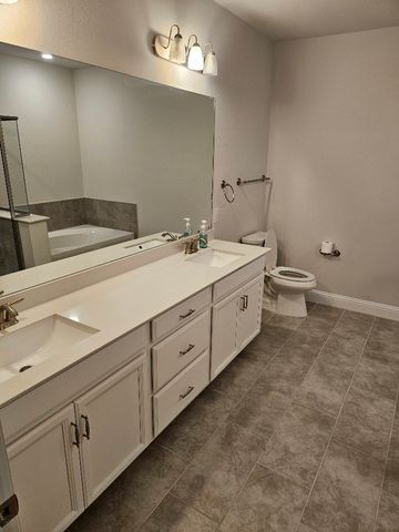 1735 Wittington Place 2205, Farmers Branch, TX 75234