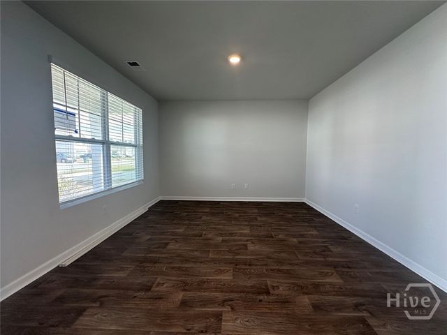 556 Turpentine Trail, Bloomingdale, GA 31302