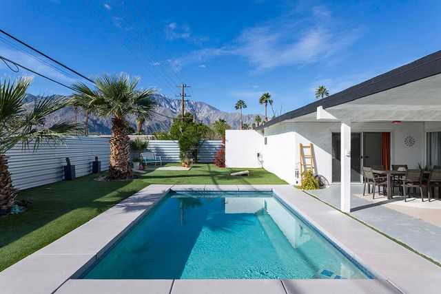 2899 E San Juan Road, Palm Springs, CA 92262