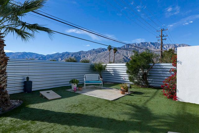 2899 E San Juan Road, Palm Springs, CA 92262
