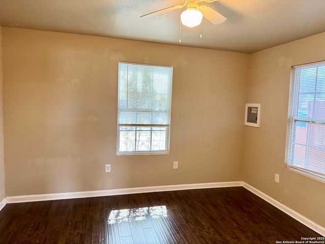401 DORA ST, San Antonio, TX 78212