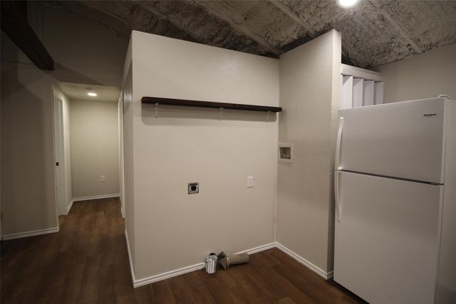 213 N Waldrip Street, Grand Saline, TX 75140