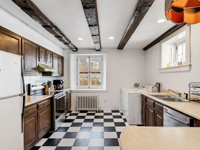 115 Main Street, Vergennes, VT 05491