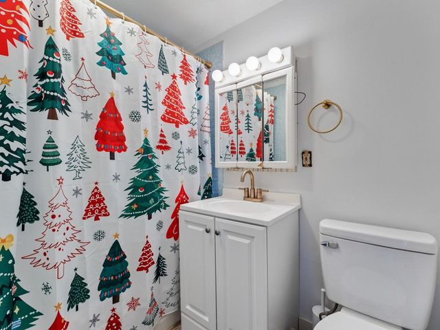 115 Main Street, Vergennes, VT 05491