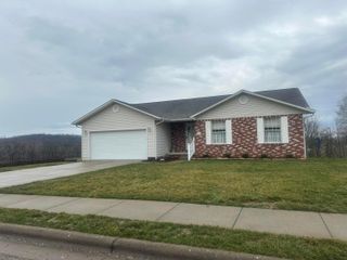 846 Elizabeth Avenue, Logan, OH 43138