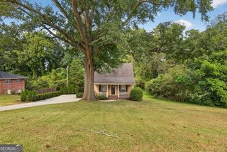 200 1/2 Pine Street, Barnesville, GA 30204