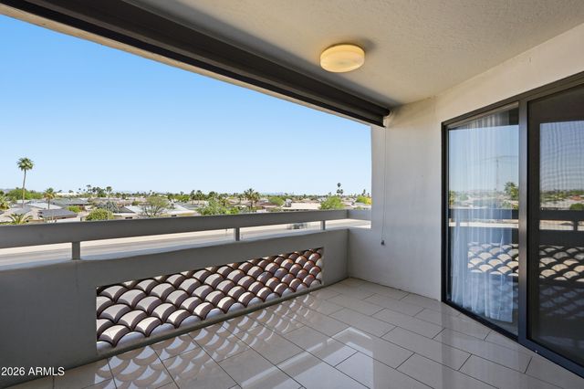 17404 N 99th Avenue 307, Sun City, AZ 85373