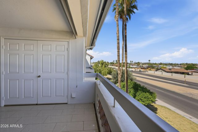 17404 N 99th Avenue 307, Sun City, AZ 85373