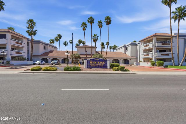 17404 N 99th Avenue 307, Sun City, AZ 85373