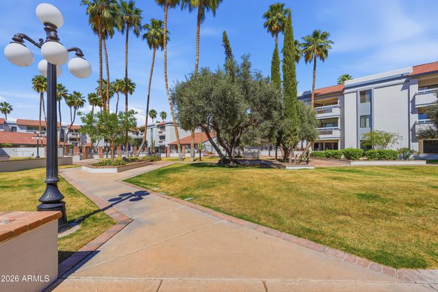 17404 N 99th Avenue 307, Sun City, AZ 85373