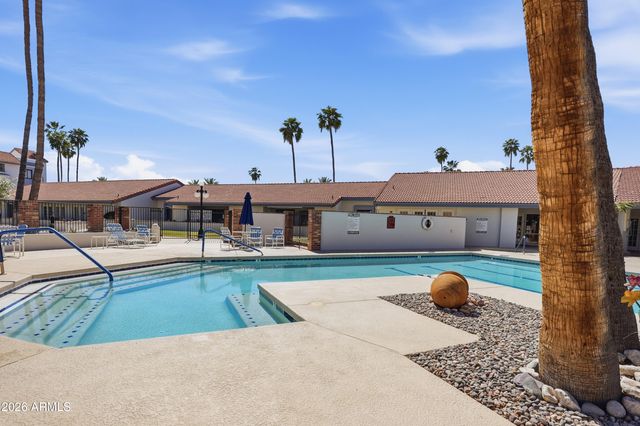 17404 N 99th Avenue 307, Sun City, AZ 85373