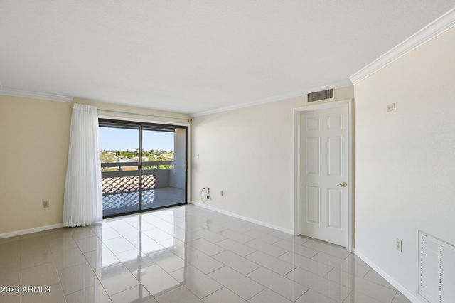 17404 N 99th Avenue 307, Sun City, AZ 85373