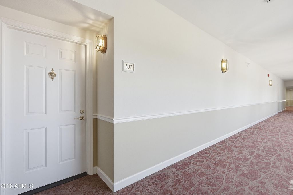 17404 N 99th Avenue 307, Sun City, AZ 85373