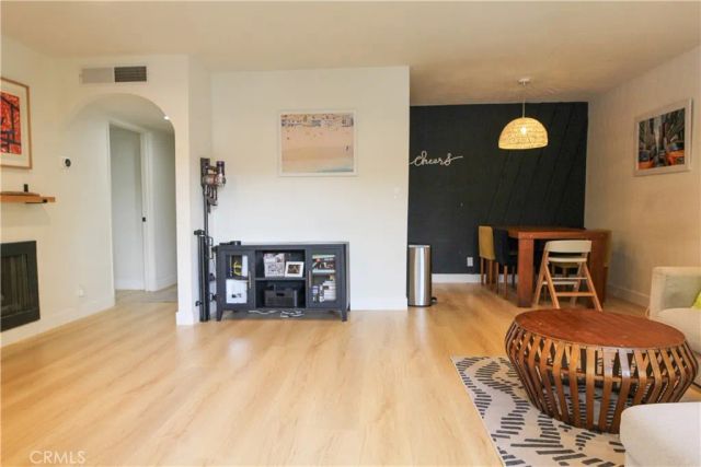 12629 Caswell Avenue A1, Palms, CA 90066