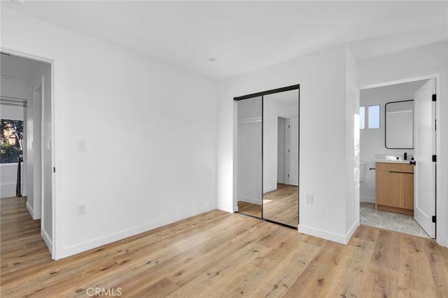 1734 Carmona Avenue, Los Angeles, CA 90019