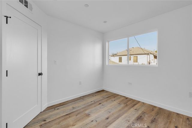 1734 Carmona Avenue, Los Angeles, CA 90019