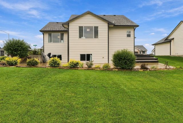 3103 E Reiss Ct, Park City, KS 67219