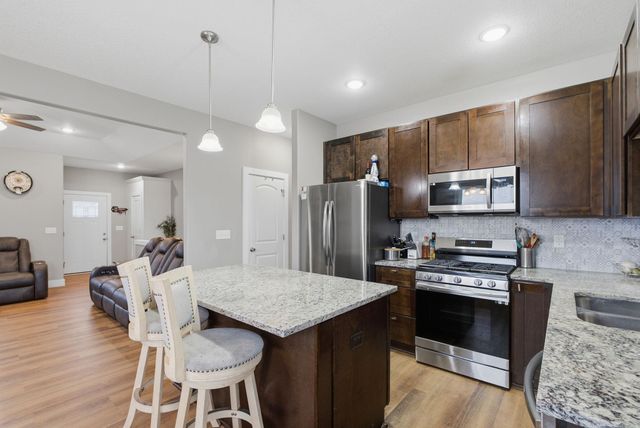 3103 E Reiss Ct, Park City, KS 67219