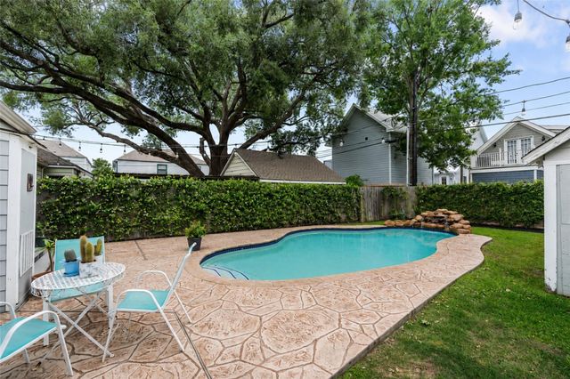 930 Dorothy Street, Houston, TX 77008