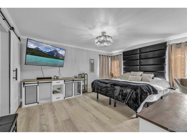 8350 Lightening View Dr, Parker, CO 80134