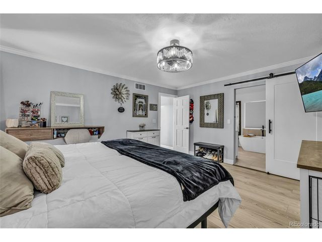 8350 Lightening View Dr, Parker, CO 80134